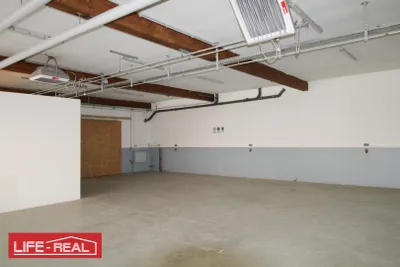 Gewerbeimmobilie mieten in Vöcklabruck – 576 m², € 4.129 – Bild 10 von 16