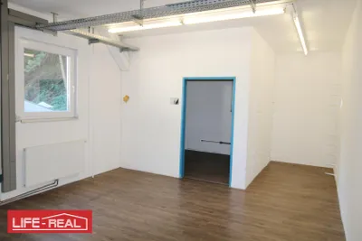 Gewerbeimmobilie mieten in Vöcklabruck – 576 m², € 4.129 – Bild 4 von 16