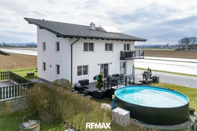 10-Zimmer-Haus kaufen in Graz-Umgebung – 202,83 m², € 649.500 – Bild 1 von 17
