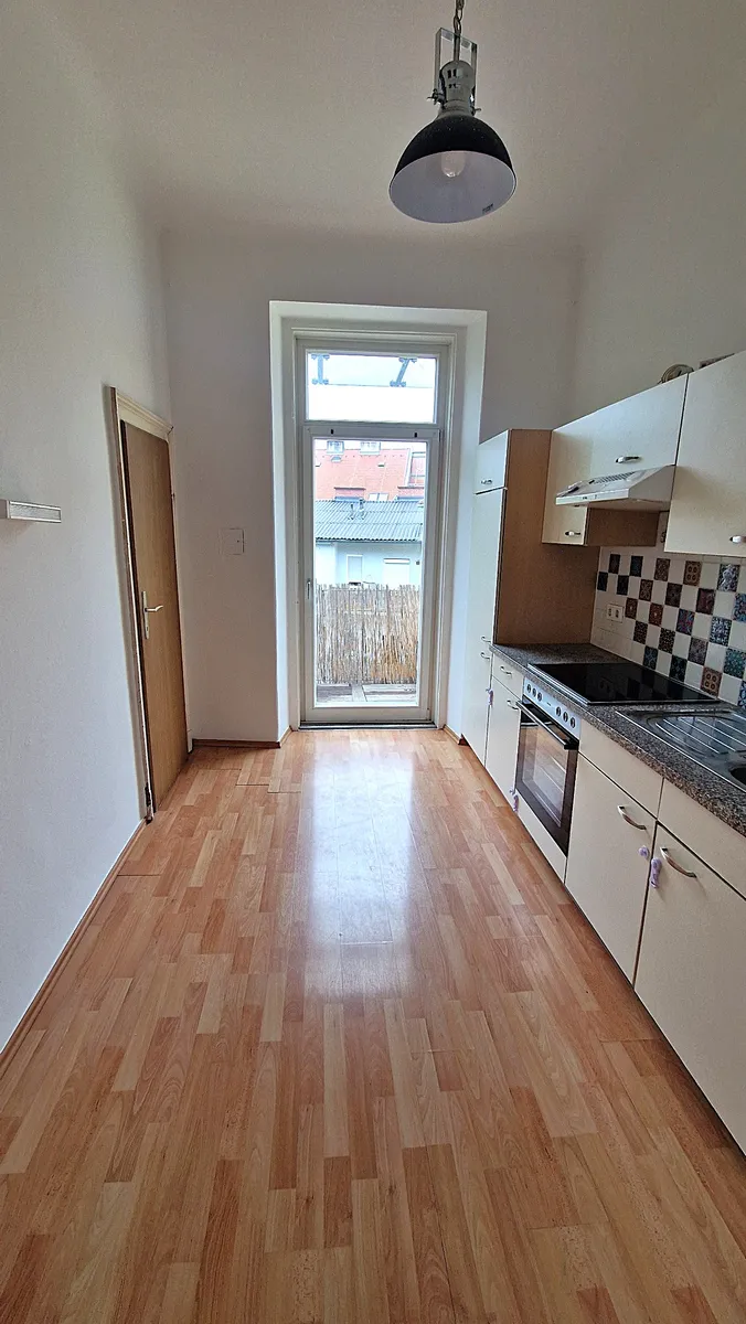 Graz (nähe TU): Schöne 63m² Altbauwohnung mit Balkon zu vermieten! - Widok 3