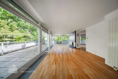 Wunderschöne 4 - Zimmer Wohnung mit Terrasse und 2 Balkonen – Bild 3
