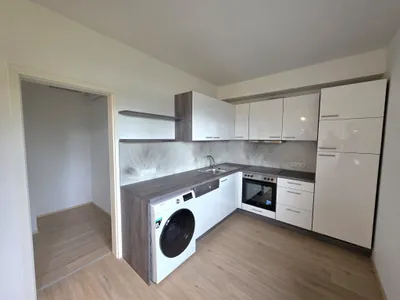 14-Zimmer-Gewerbeimmobilie kaufen in Leibnitz – 360 m² – Bild 4 von 13