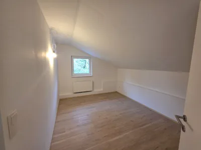 14-Zimmer-Gewerbeimmobilie kaufen in Leibnitz – 360 m² – Bild 11 von 13