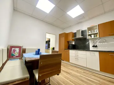 Gewerbeimmobilie kaufen in Gmunden – 599 m² – Bild 9 von 14