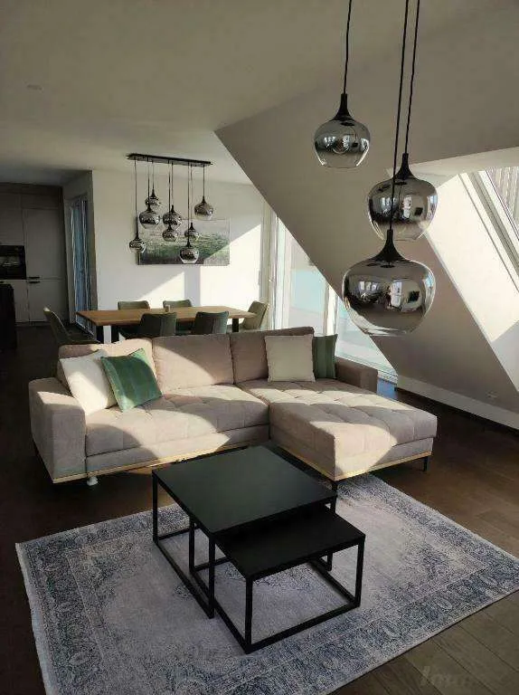 **Echtes Penthouse ** Exklusives Wohngefühl - 2 Terrassen & Dachterrasse & Balkon ** 2 Bäder ** Blick auf Kaiserwasser **Einziehen & das Leben genießen ** – pohled 3