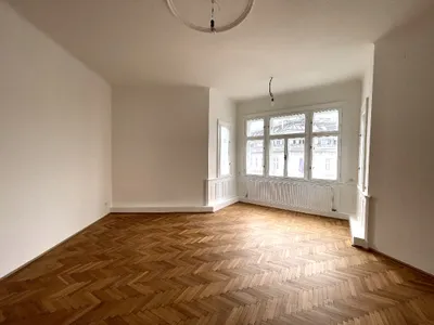 Helle 3 Zimmer Altbauwohnung unbefristet – Bild 2