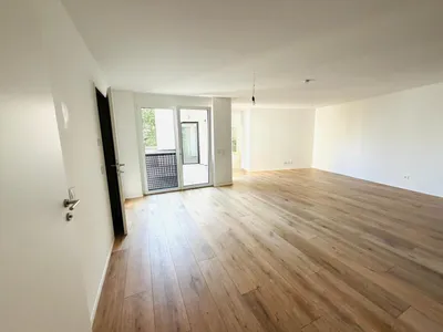 Helle 3-Zimmer-Wohnung mit ruhiger Innenhof-Loggia – Bild 2