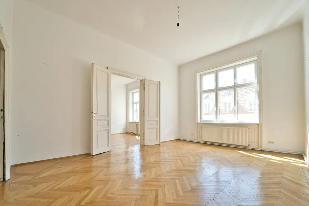 4-Zimmer Wohnung mit herrlichem Altbau-Flair | großzügig | sehr guter Grundriss | sanierungsbedürftig - Ansicht 3