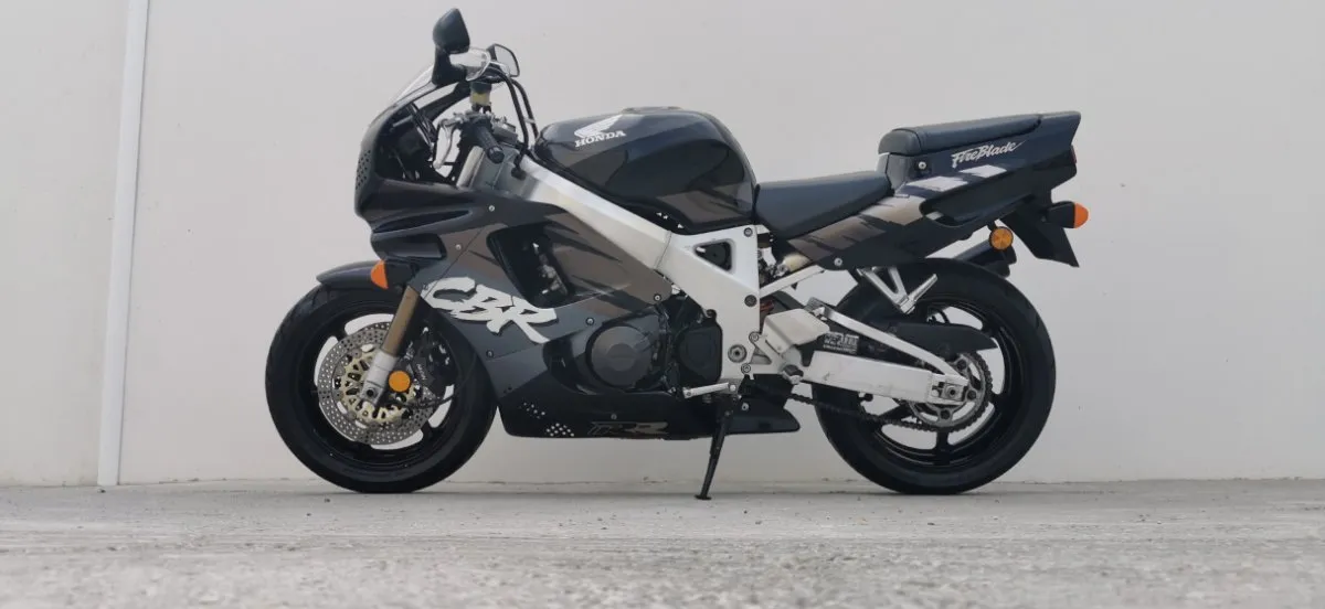 Honda CBR