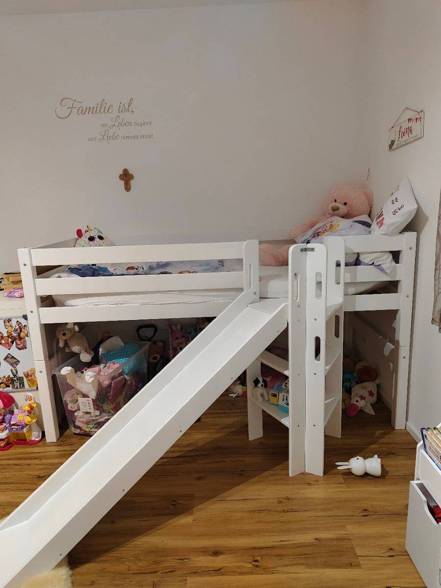Hochbett, massiv mit Rutsche