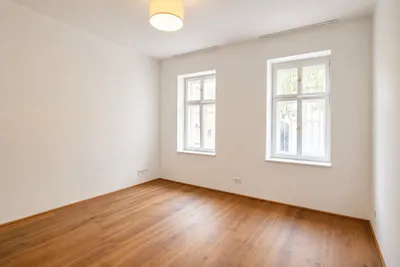 Moderne 75m² Altbau-Wohnung in 1150 Wien mit Fußbodenheizung & Einbauküche zu mieten!