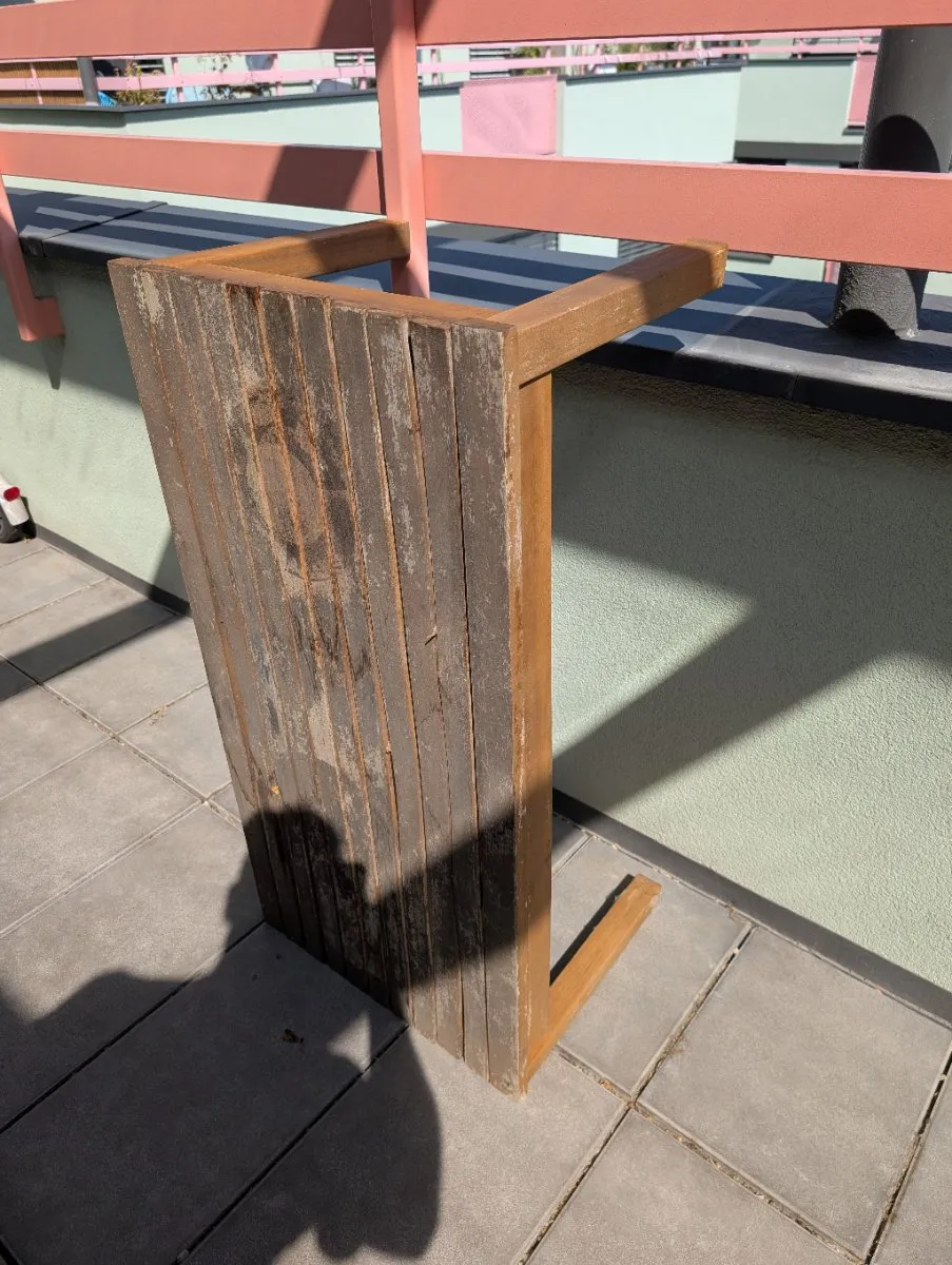 Gartentisch zu verschenken, € 0,- (1140 Wien)