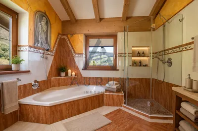 11-Zimmer-Haus kaufen in Kitzbühel – 362 m², € 3.000.000 – Bild 9 von 9