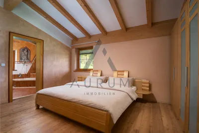 11-Zimmer-Haus kaufen in Kitzbühel – 362 m², € 3.000.000 – Bild 8 von 9