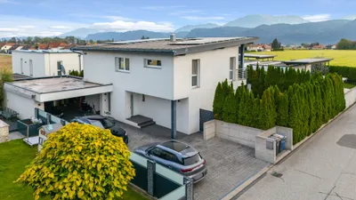 4-Zimmer-Haus kaufen in Klagenfurt – 167 m², € 695.000 – Bild 2 von 25