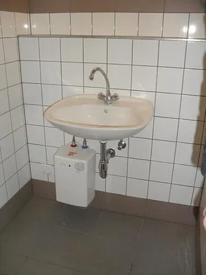 Gewerbeimmobilie mieten in Wiener Neustadt – 1 365 m², € 10.480 – Bild 24 von 47