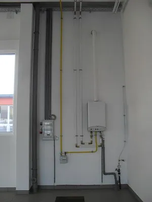Gewerbeimmobilie mieten in Wiener Neustadt – 1 365 m², € 10.480 – Bild 20 von 47