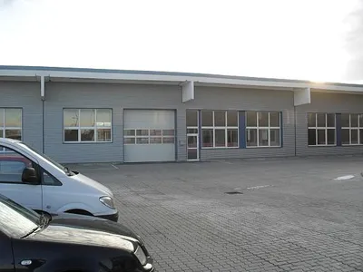 Gewerbeimmobilie mieten in Wiener Neustadt – 1 365 m², € 10.480 – Bild 10 von 47
