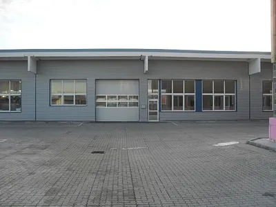 Gewerbeimmobilie mieten in Wiener Neustadt – 1 365 m², € 10.480 – Bild 2 von 47