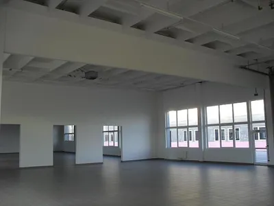 Gewerbeimmobilie mieten in Wiener Neustadt – 1 365 m², € 10.480 – Bild 15 von 47