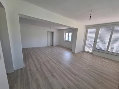 7-Zimmer-Gewerbeimmobilie mieten in Wolfsberg – 175 m², € 1.690 – Bild 2 von 19