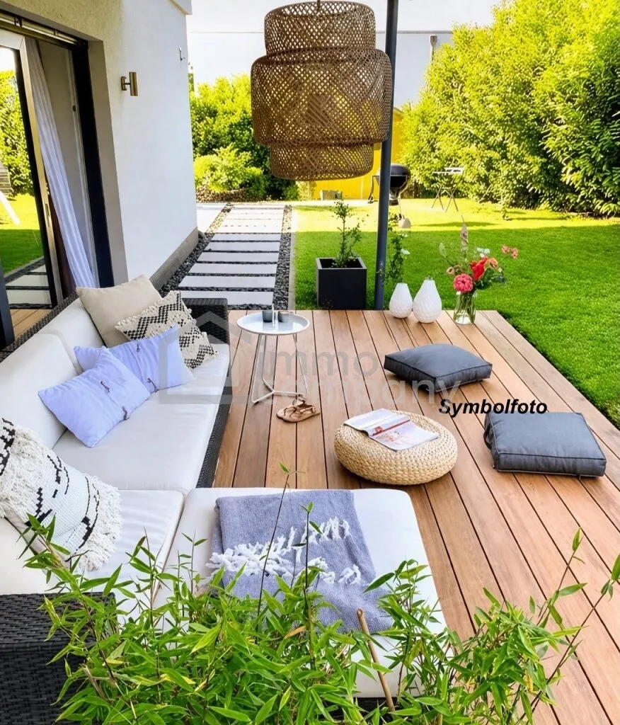 FAMILIENTRAUM | 123 m² WOHNFLÄCHE | 156 m² EIGENGARTEN | BELAGSFERTIG | CARPORT - Ansicht 2