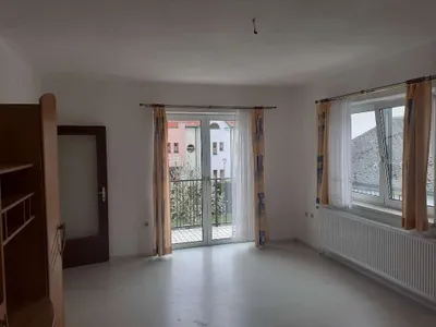 3-Zimmer-Wohnung mieten in Gmünd – 87 m², € 850 – Bild 1 von 4
