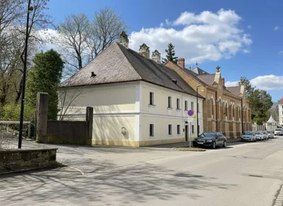 13-Zimmer-Immobilie kaufen in Hollabrunn – 303,8 m², € 310.000 – Bild 13 von 17