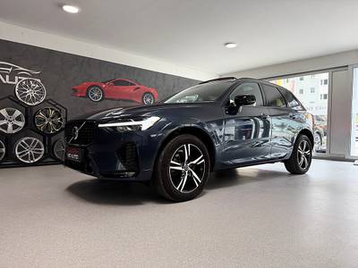 Volvo XC60 B4 R Design *ALLRAD*PANO*HARMAN/KARDON*RFK...