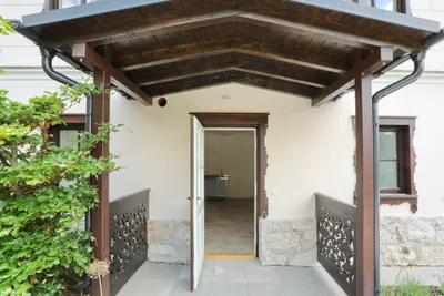 10-Zimmer-Immobilie kaufen in Neunkirchen – 462 m², € 1.700.000 – Bild 28 von 44