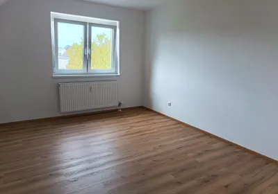 2-Zimmer-Wohnung mieten in Linz Land – 32 m², € 559 – Bild 2 von 7
