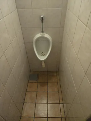 Gewerbeimmobilie mieten in Wien – 120 m², € 1.799 – Bild 9 von 12
