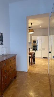 Wohnung mieten in Wien – 100 m², € 2.500 – Bild 2 von 10