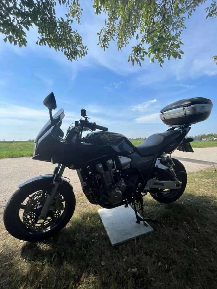 Honda CB