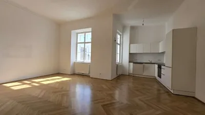 Super zentrale Innenstadtlage - Top-Zustand und ruhige Innenhofausrichtung - 4. STOCK OHNE LIFT – Bild 2