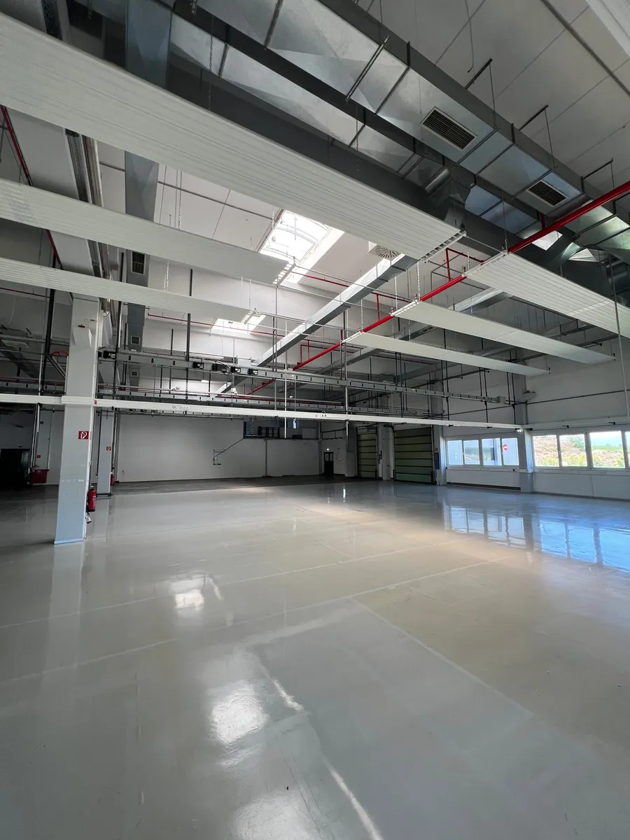 Produktions- / Lagerhalle ab sofort zu vermieten - Ansicht 2