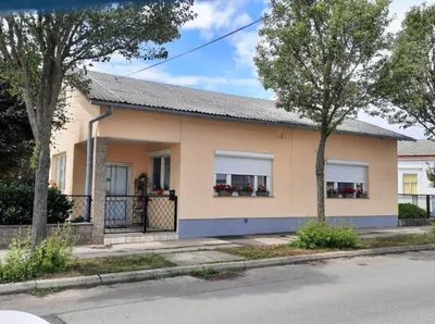 2-Zimmer-Haus kaufen in Neusiedl am See – 85 m², € 520.000 – Bild 3 von 6