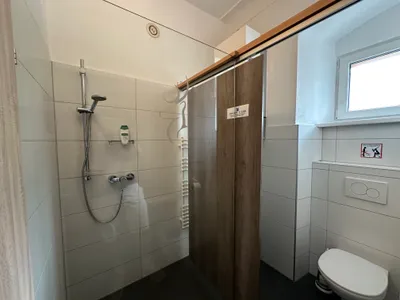 4-Zimmer-Immobilie kaufen in Linz Land – 470 m², € 1.590.000 – Bild 13 von 13