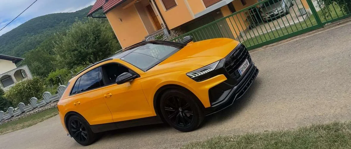 Audi Q8