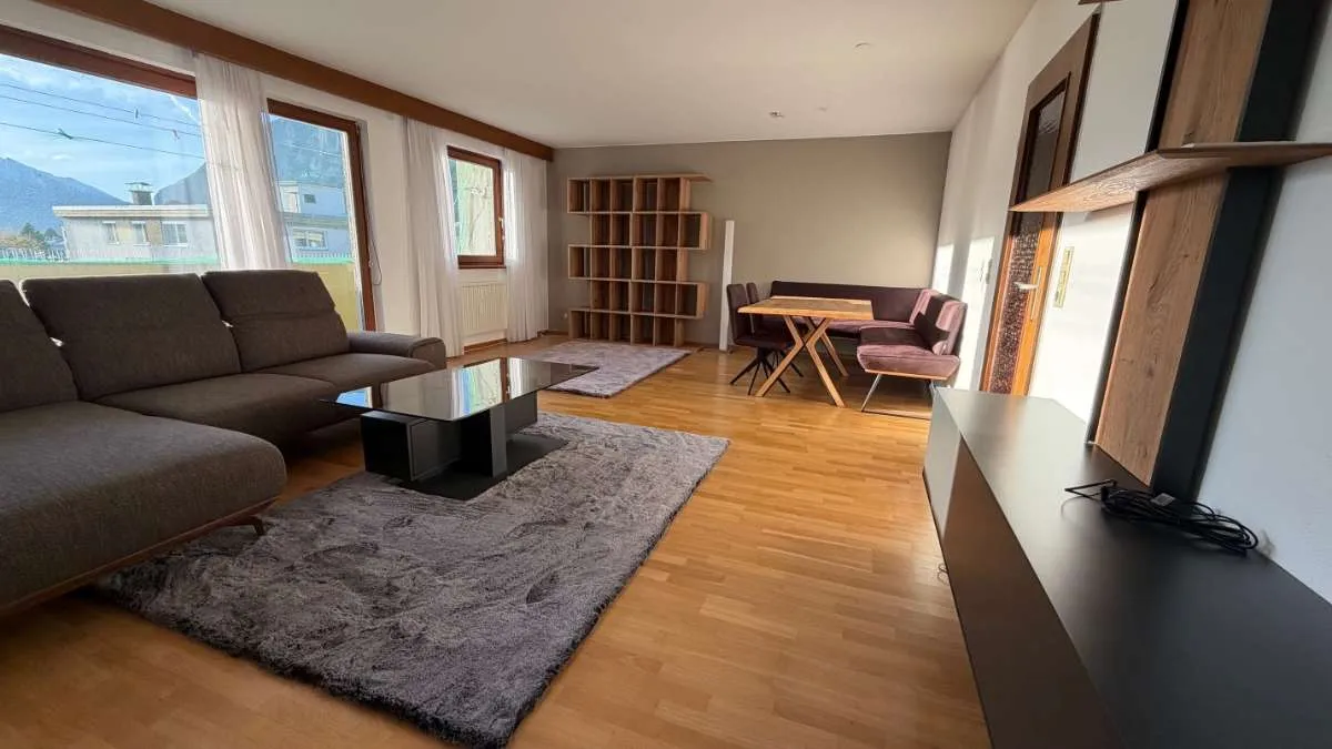 Großzügige 3-Zimmer-Dachgeschosswohnung in Innsbruck Unterbergerstraße - Ansicht 3