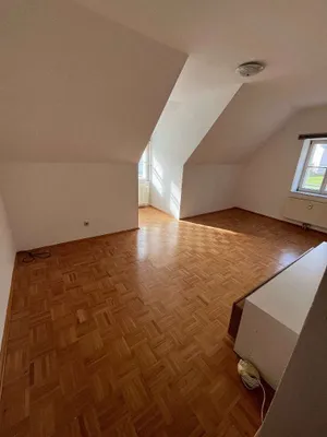 3-Zimmer-Wohnung mieten in Weiz – 100,35 m², € 653 – Bild 2 von 11