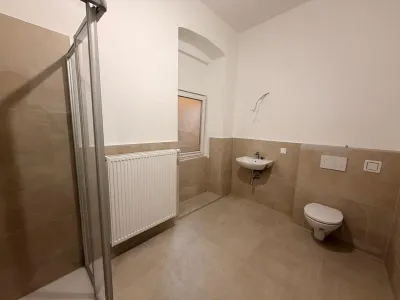 2-Zimmer-Wohnung mieten in Klagenfurt – 43 m², € 690 – Bild 3 von 4