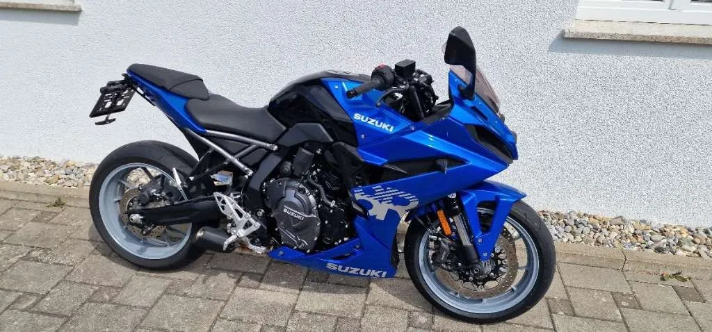 Suzuki GSX