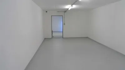 Gewerbeimmobilie mieten in Wels – 1 000 m² – Bild 5 von 8
