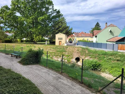 3-Zimmer-Wohnung kaufen in Tulln – 70 m², € 220.000 – Bild 2 von 19