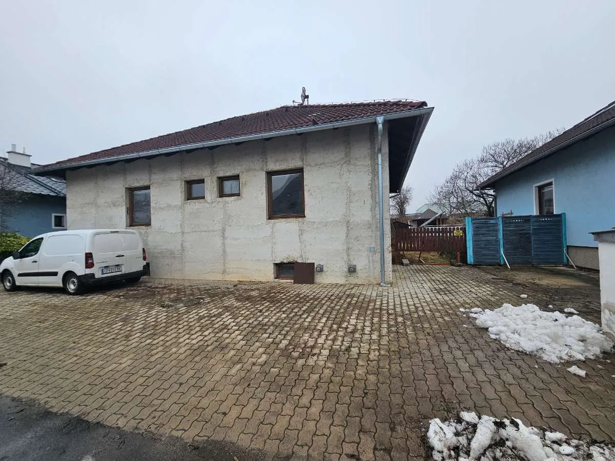 Entkerntes Einfamilienhaus in Top Lage - provisionsfrei - Widok 3