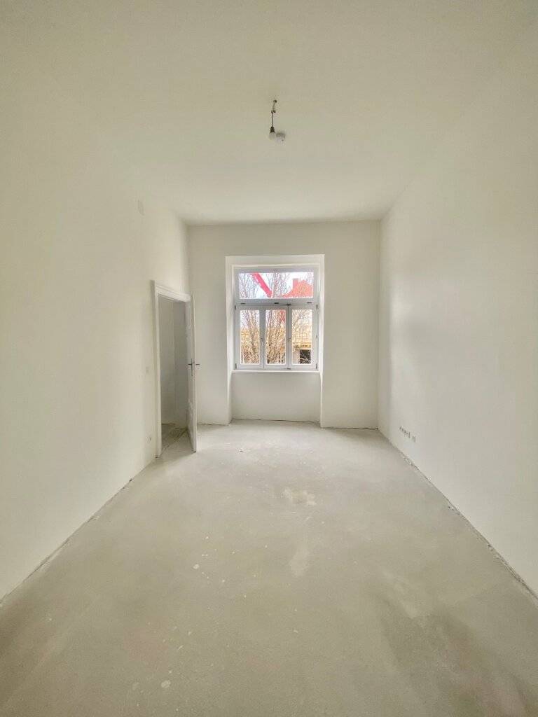 NÄHE ALLIANZ-STADION: Schöne Geschäftsfläche für Cafè, Shop, Tanzstudio, Büro - komplett neu saniert! - Ansicht 3