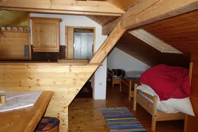 5-Zimmer-Immobilie kaufen in Feldkirchen – 198 m², € 829.000 – Bild 3 von 18