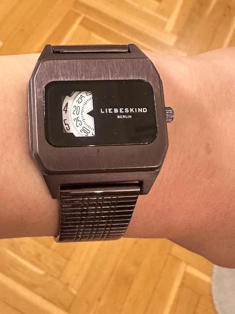 LIEBESKIND BERLIN Armbanduhr