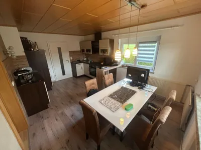 6-Zimmer-Gewerbeimmobilie kaufen in Feldkirchen – 195 m², € 399.000 – Bild 3 von 15